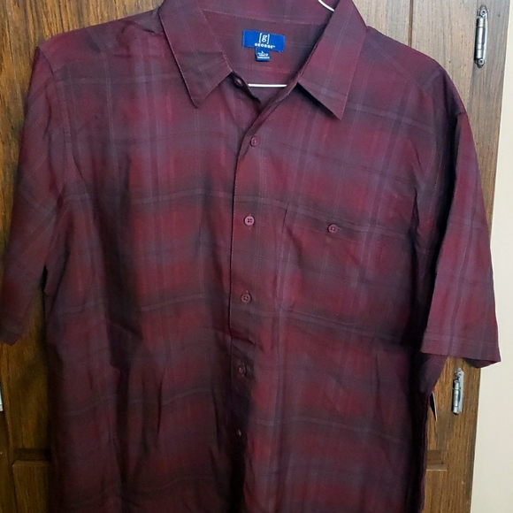 Short sleeve men's shirt - Picture 1 of 2